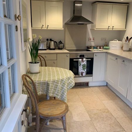 Masons Cottage, An Idyllic Retreat In An Area Of Outstanding Beauty, Close To Blenheim Palace, Oxford & The Cotswolds Stonesfield Dış mekan fotoğraf